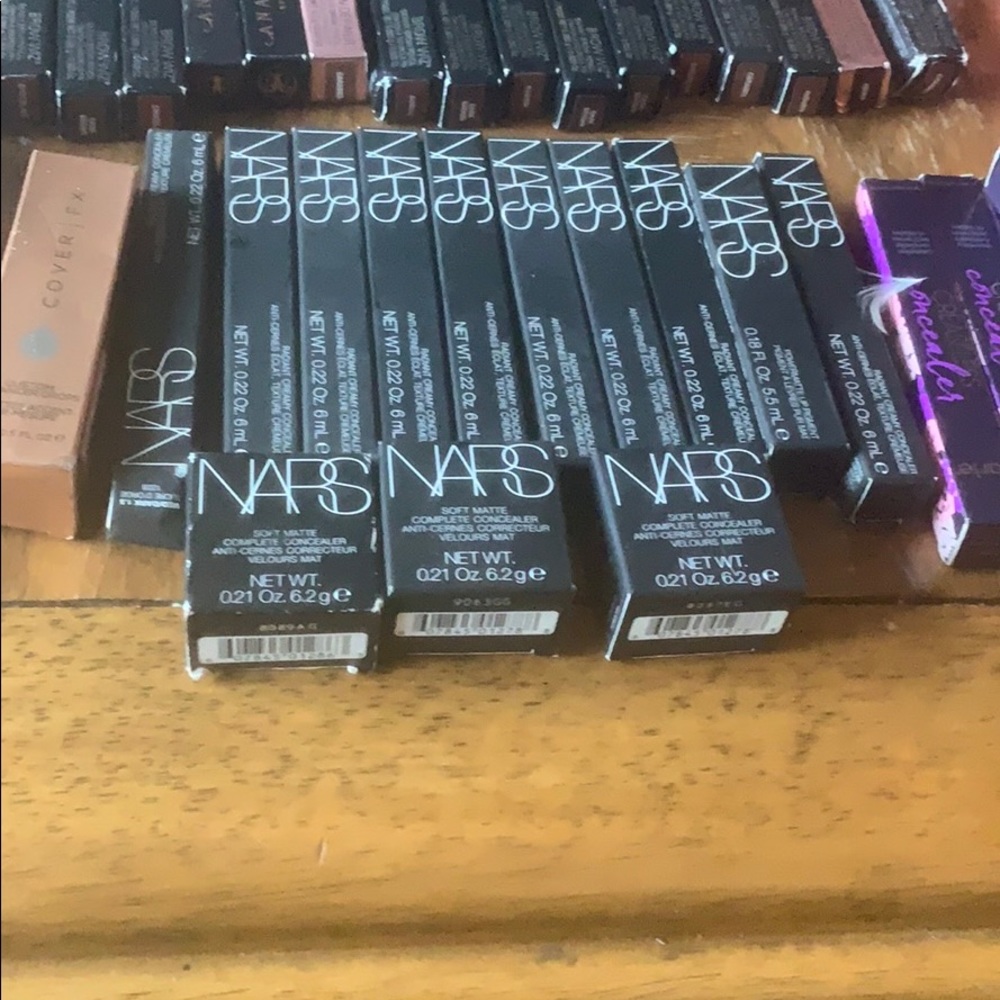 The best of the best all real makeup I got u